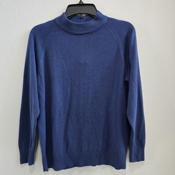Navy blue sweater mock turtle neck? zip back size medium - Picture 3 of 3